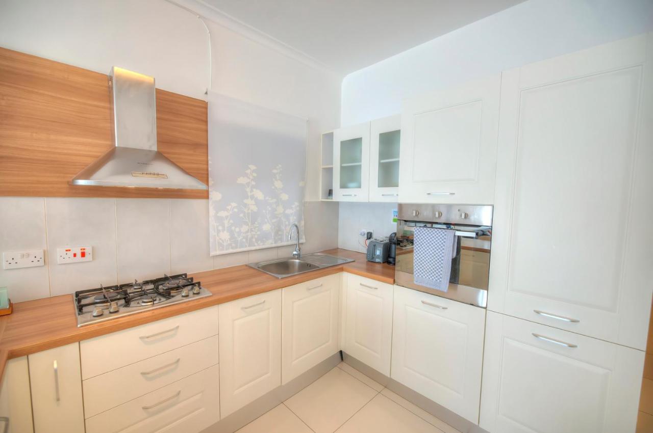 Large And Modern 2Bedroom With Balcony Glub1-1 Gzira Dış mekan fotoğraf